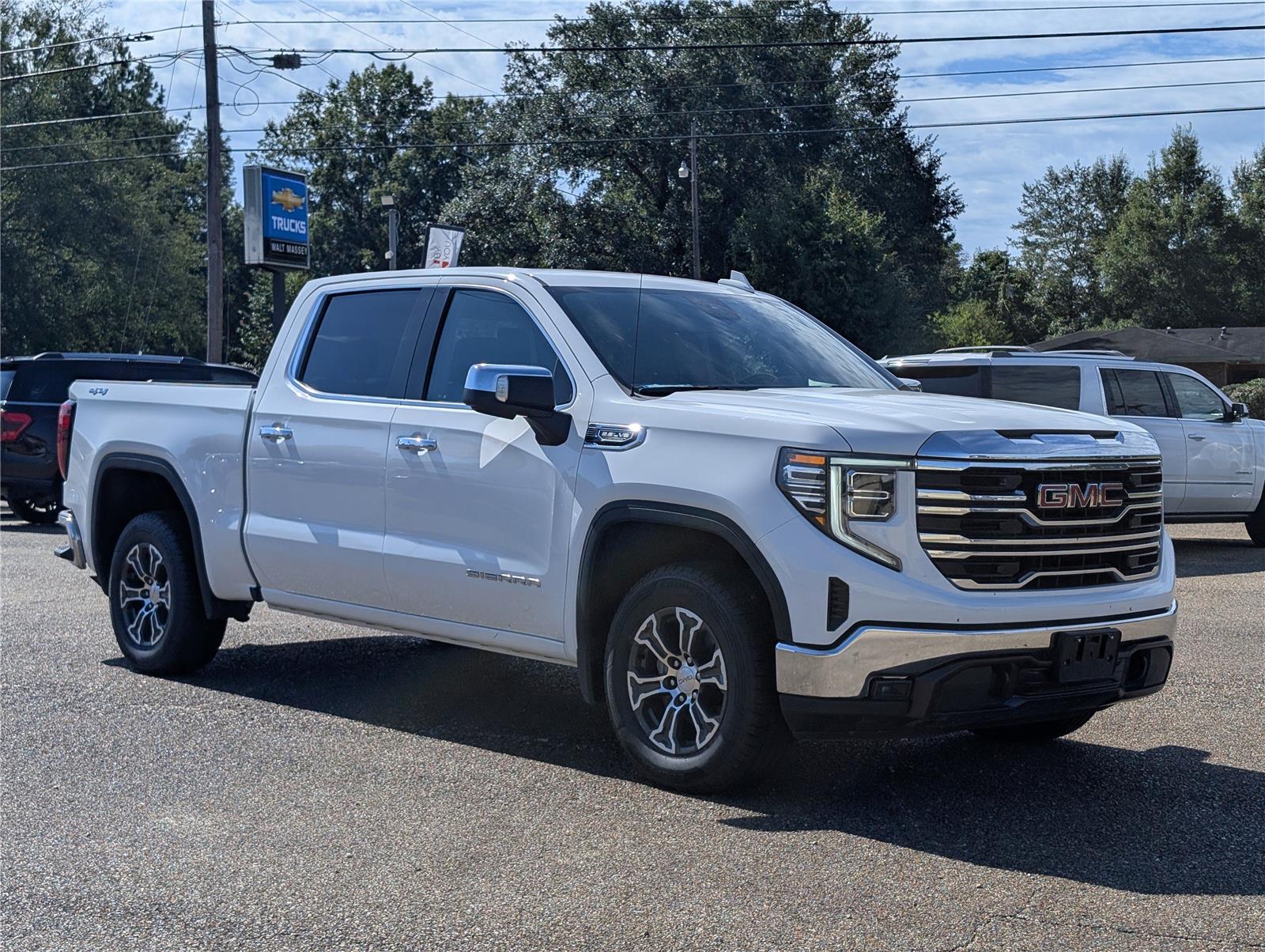 2024 Gmc Sierra 1500 SLT photo 8