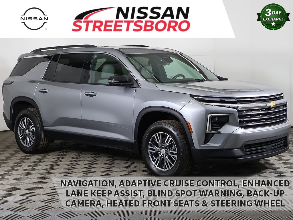 2025 Chevrolet Traverse LT's photo