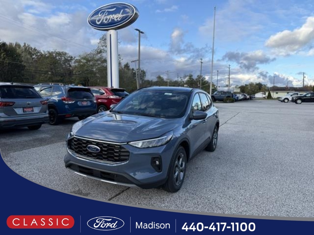 2026 Ford Escape ST-Line Select's photo