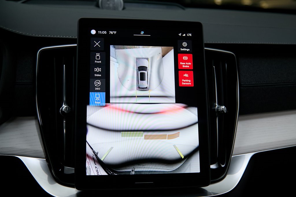 2025 VOLVO XC90 - Image 34