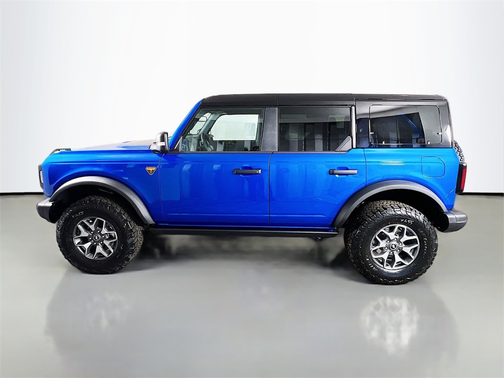 2025 Ford Bronco Badlands photo 6