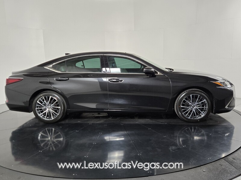2025 Lexus ES 350 photo 3