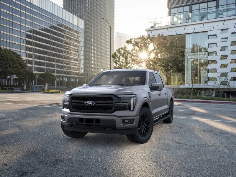 2025 Ford F-150 Lariat photo 3