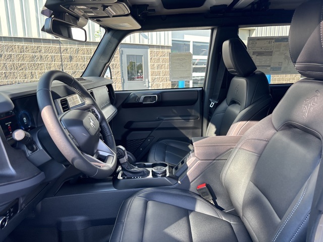 2025 Ford Bronco Badlands photo 11