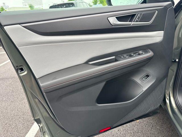 2025 Volkswagen Atlas Peak Edition SE photo 17