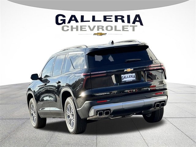 2025 Chevrolet Traverse photo 4