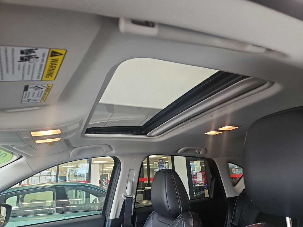 2024 Mazda CX-5 2.5 S Preferred photo 17