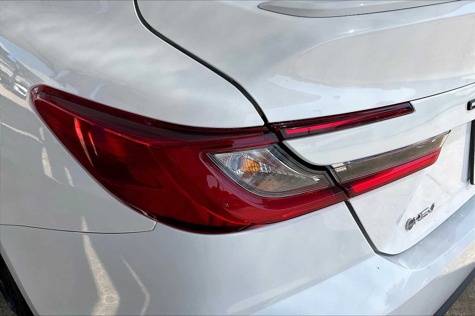 2025 Toyota Camry SE photo 26