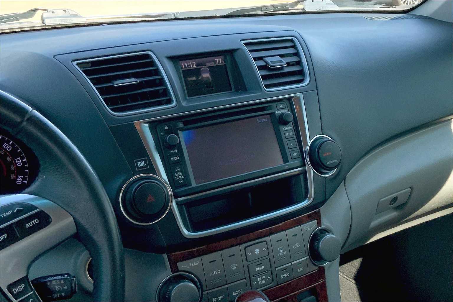 2013 Toyota Highlander Limited photo 6