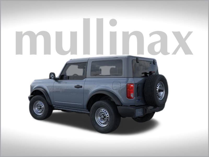 2025 Ford Bronco Base photo 3