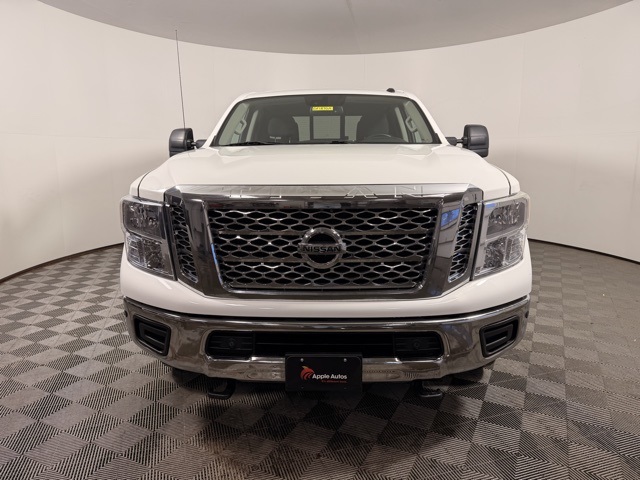 Used 2019 Nissan Titan XD SV with VIN 1N6AA1F45KN515502 for sale in Shakopee, Minnesota