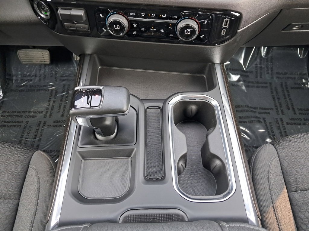 2023 Chevrolet Silverado 1500 RST photo 17