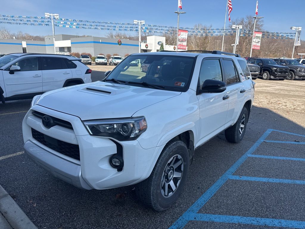 2021 Toyota 4Runner TRD Off-Road Premium's photo