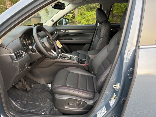 2025 Mazda CX-5 2.5 S Carbon photo 9
