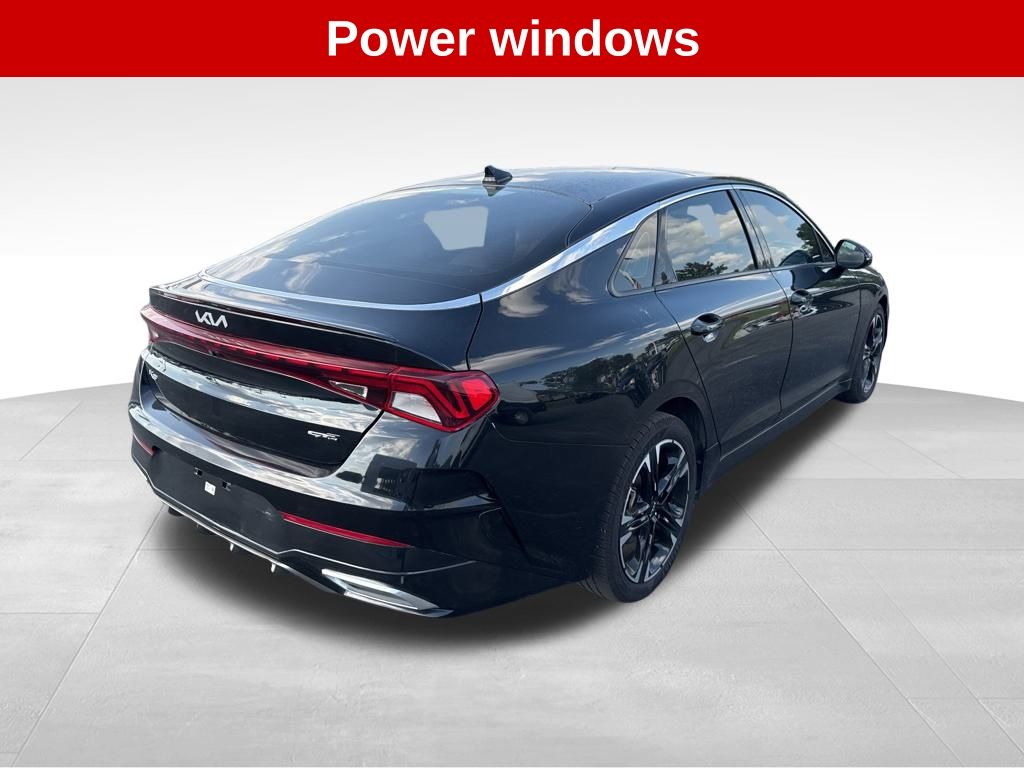 2022 Kia K5 GT-Line photo 5