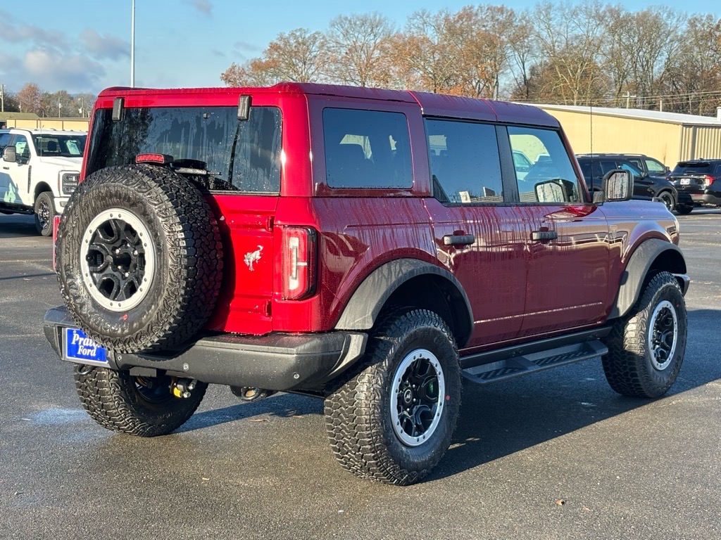 2025 Ford Bronco Badlands photo 3