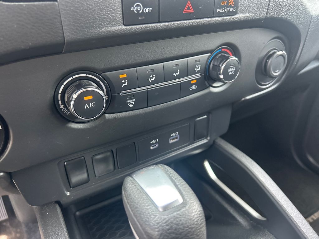 2024 Nissan Frontier SV photo 31