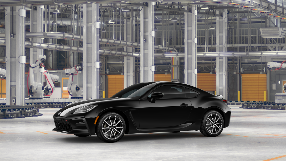 2025 Toyota GR86 photo 3