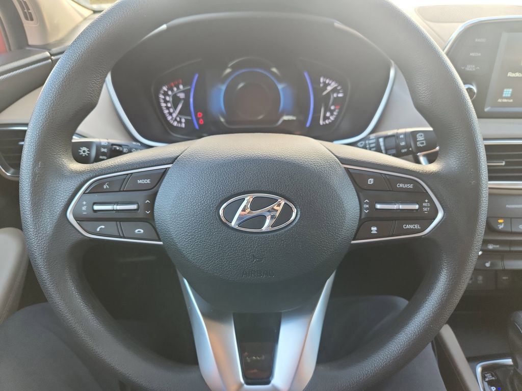 2020 Hyundai Santa Fe SEL photo 9