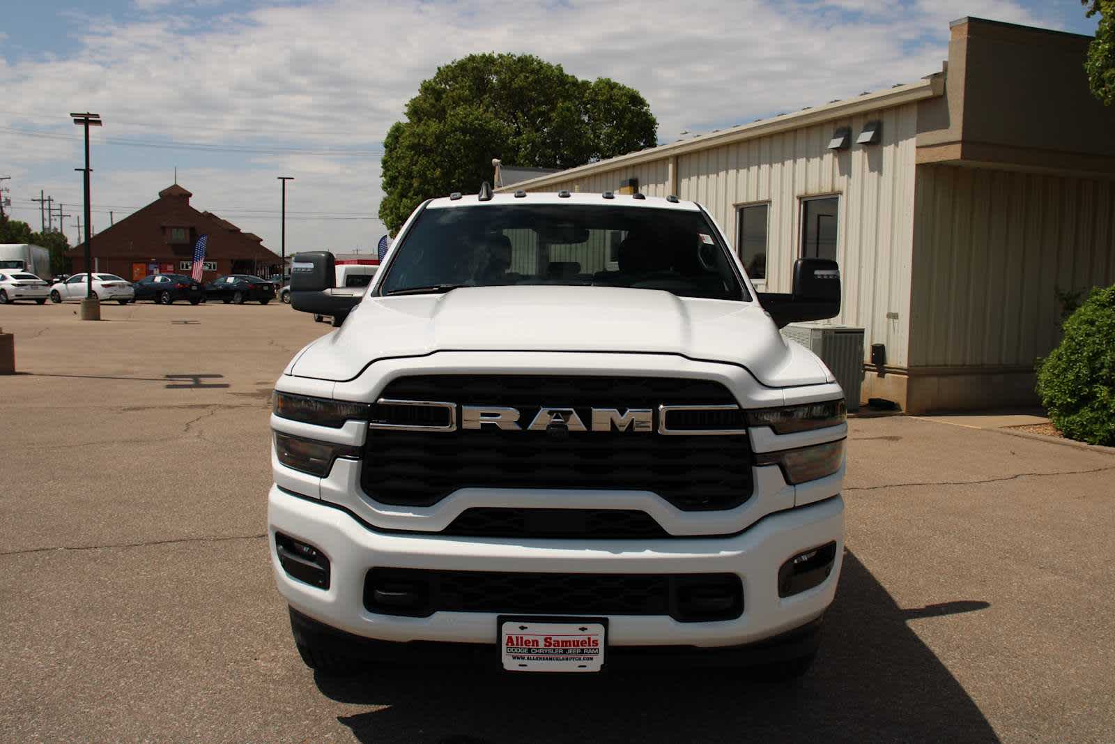 2025 Ram 2500 Big Horn photo 4