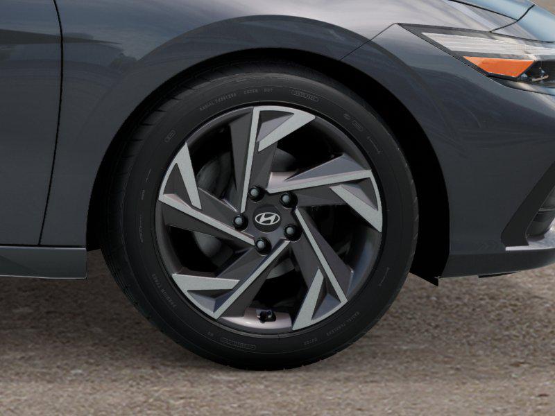 2025 Hyundai Elantra SEL Sport photo 7