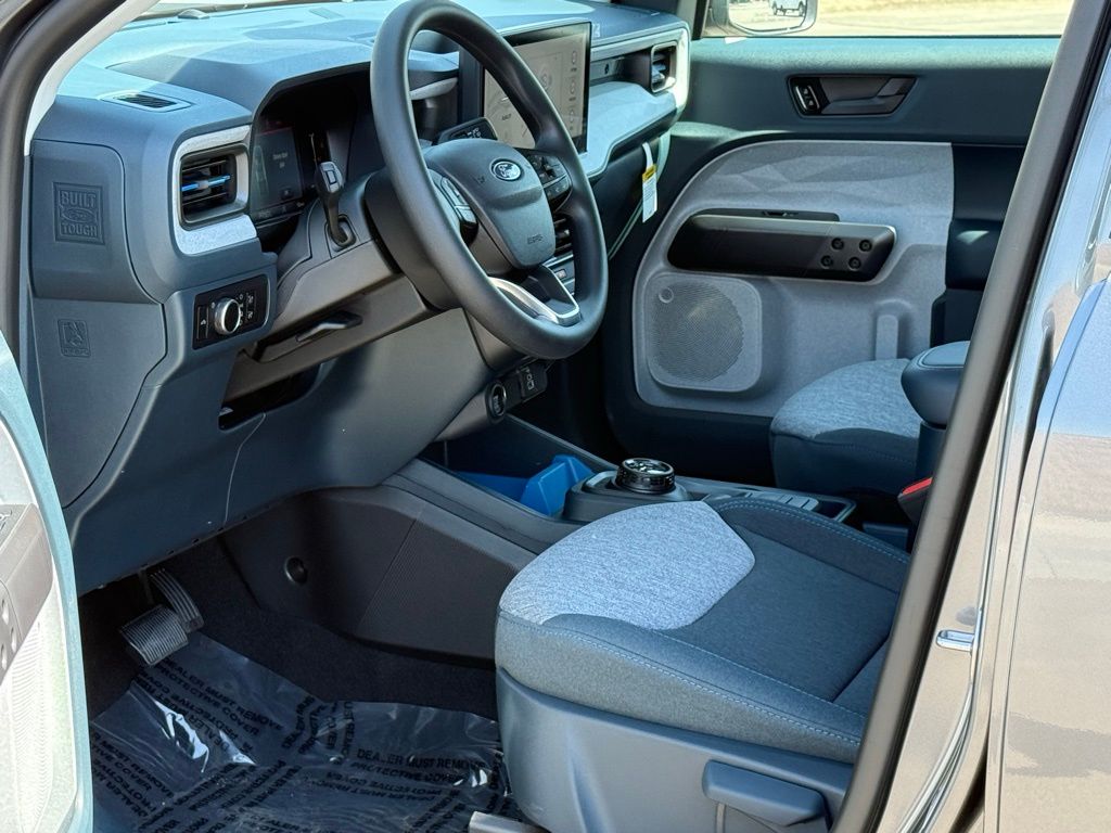 2025 Ford Maverick XLT photo 4