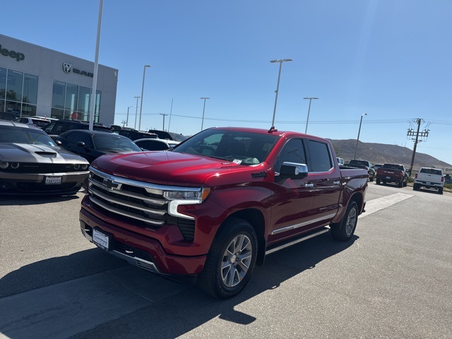 2022 Chevrolet Silverado 1500 High Country photo 3