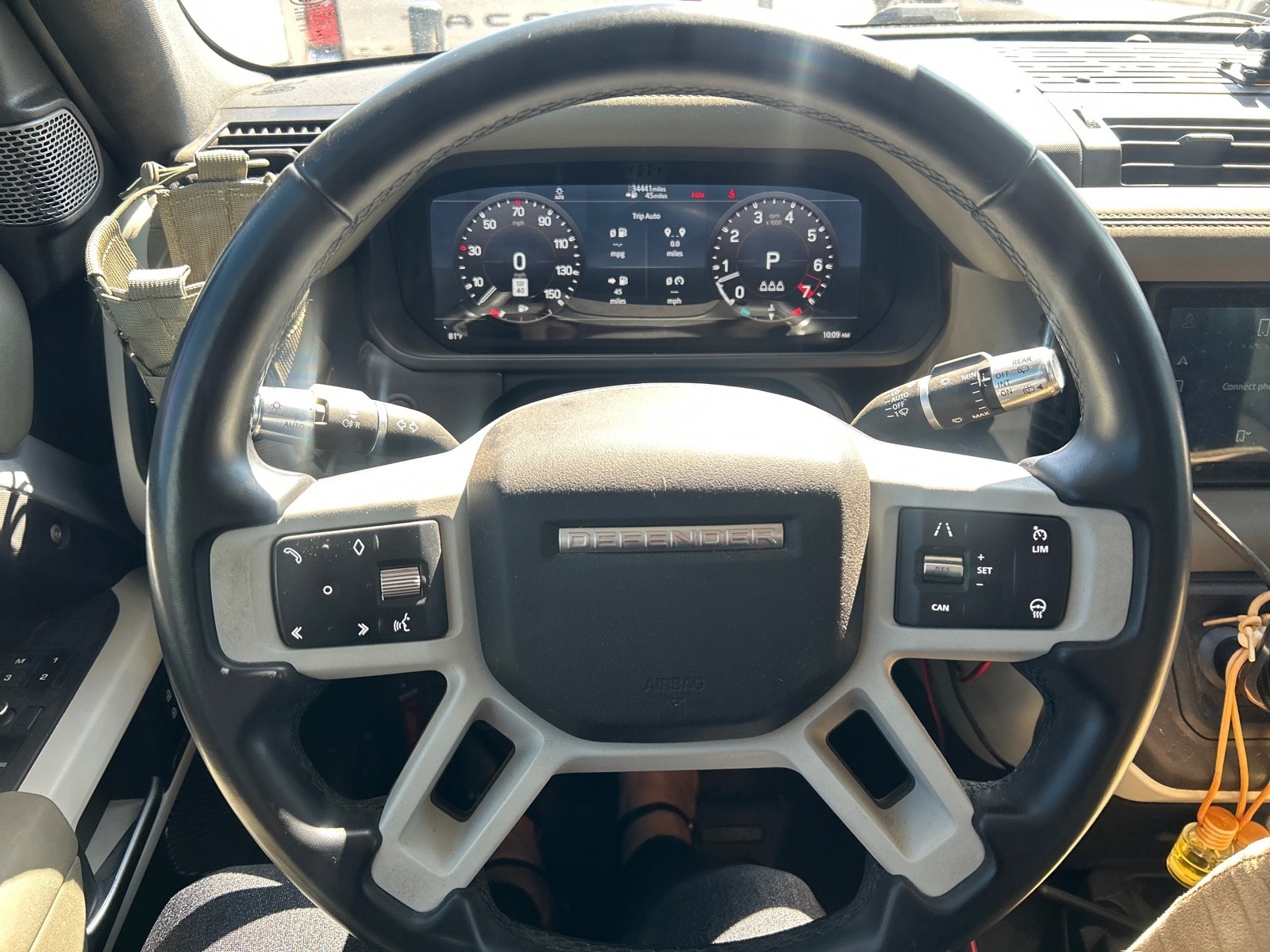 Used 2021 SILVER Land Rover First Edition image 20