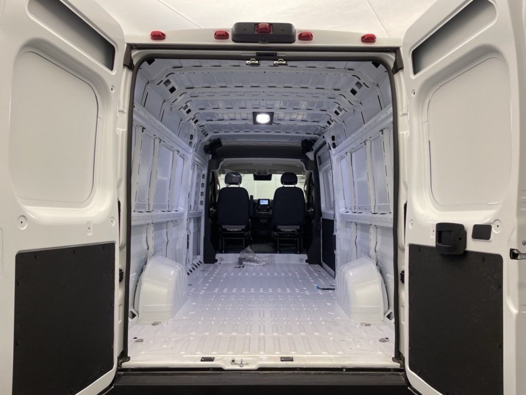 2026 Ram 3500 Tradesman photo 3