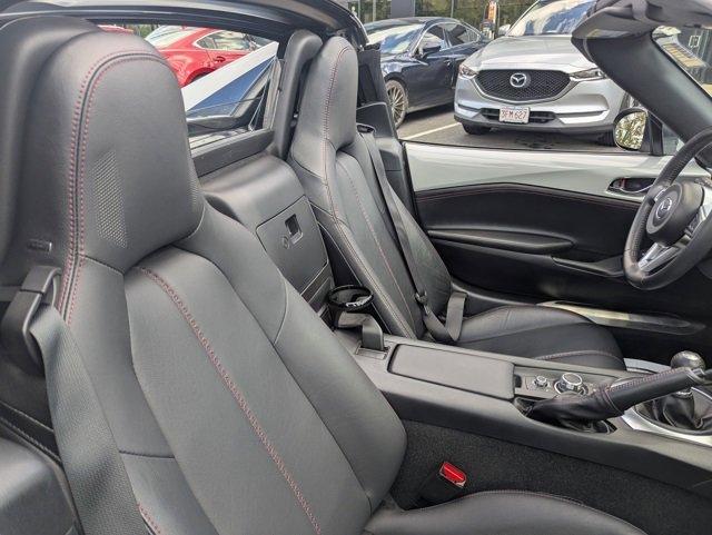 2019 Mazda MX-5 Miata Miata RF Grand Touring photo 26