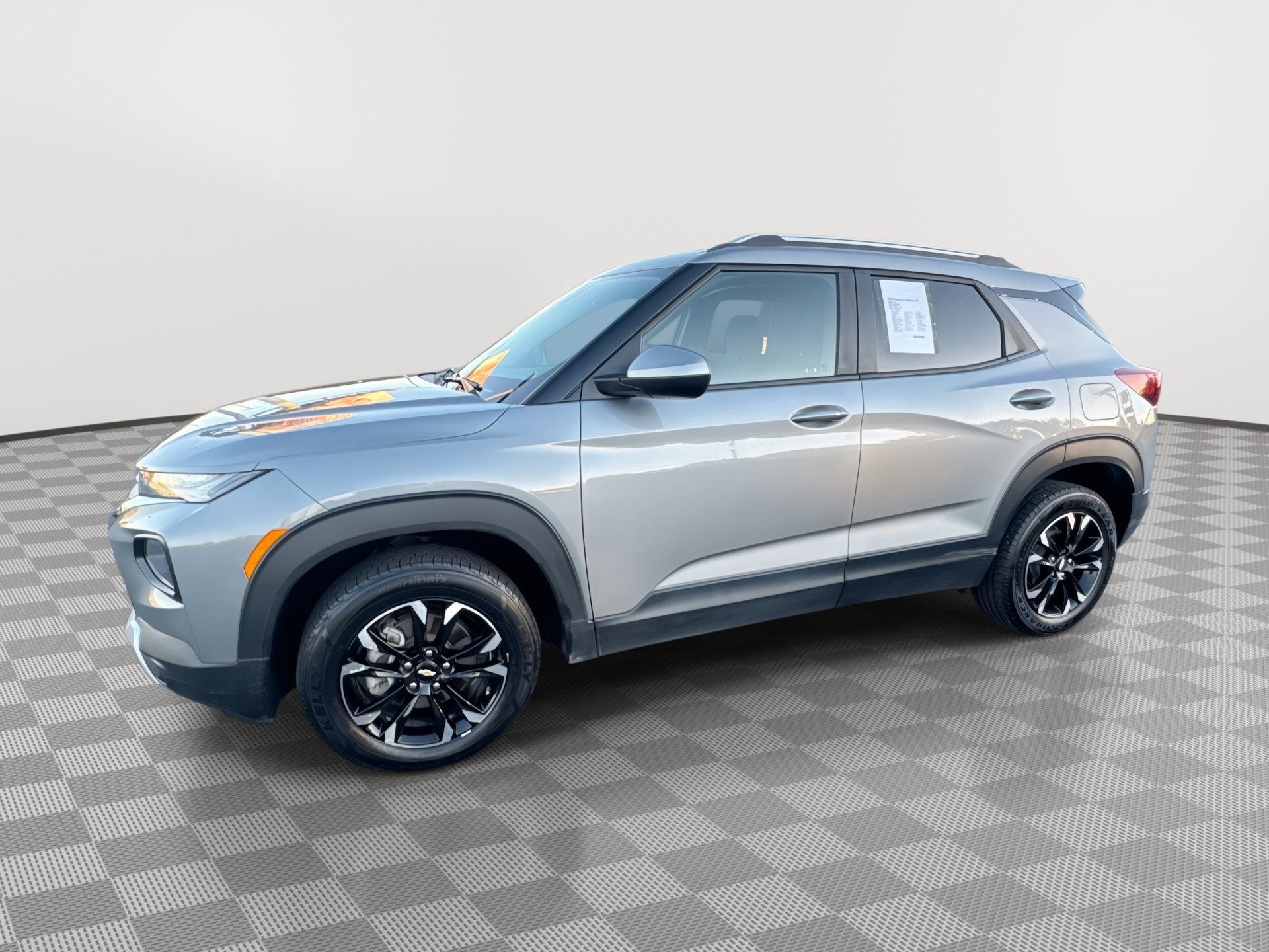2023 Chevrolet TrailBlazer LT's photo