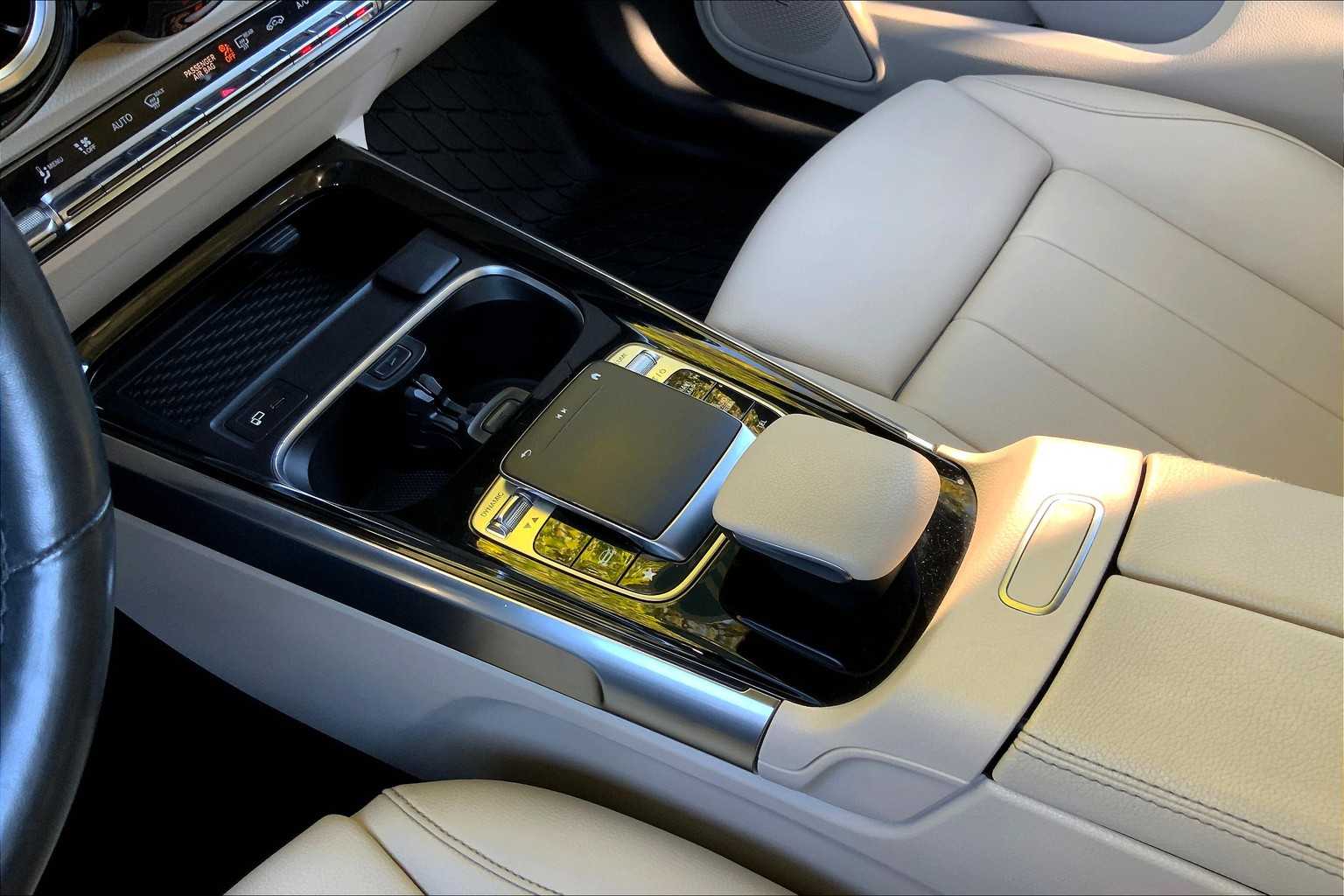 2020 Mercedes Benz GLB 250 4MATIC photo 16