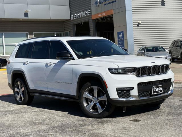 2021 Jeep Grand Cherokee Limited photo 2