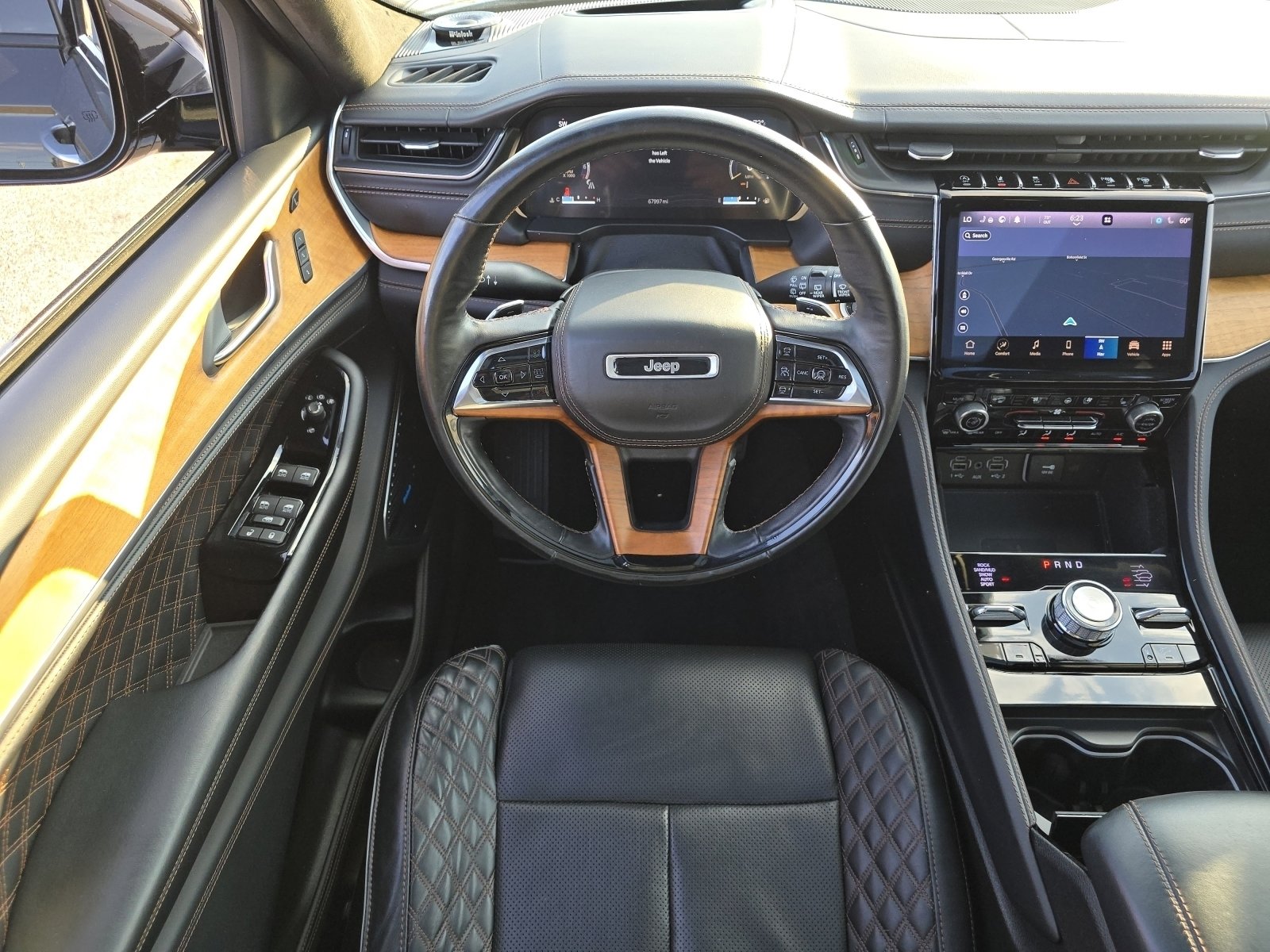2021 Jeep Grand Cherokee L Summit Reserve photo 26