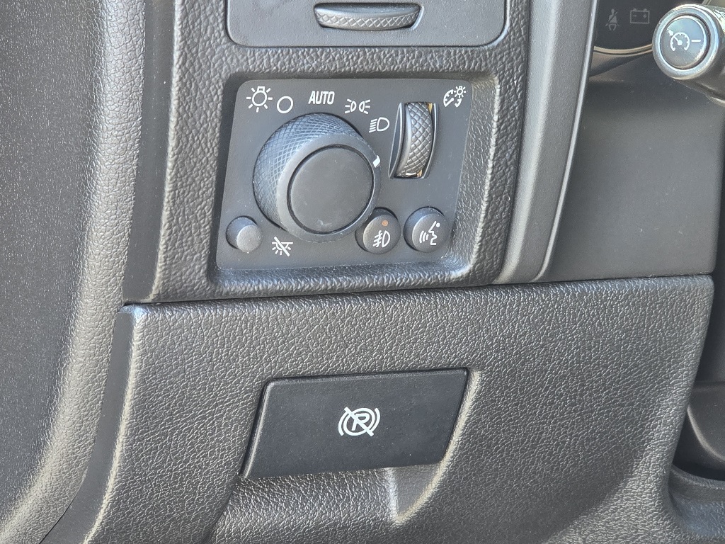 2009 Hummer H3 Base photo 7