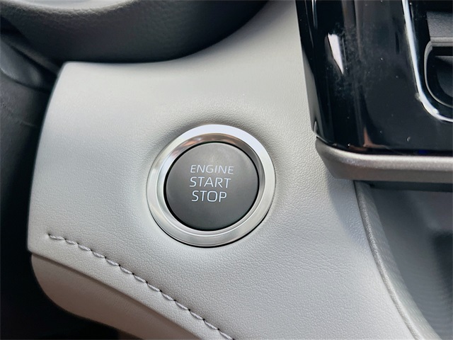 2025 Toyota Highlander Limited photo 12
