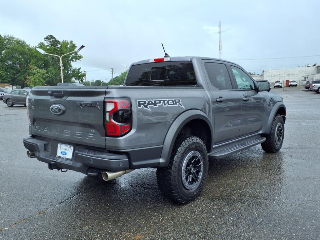 2024 Ford Ranger Raptor photo 17