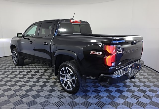 2024 Chevrolet Colorado Z71 photo 6