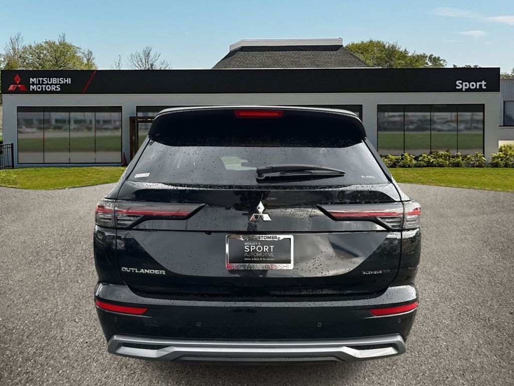 2025 Mitsubishi Outlander SEL GT photo 4