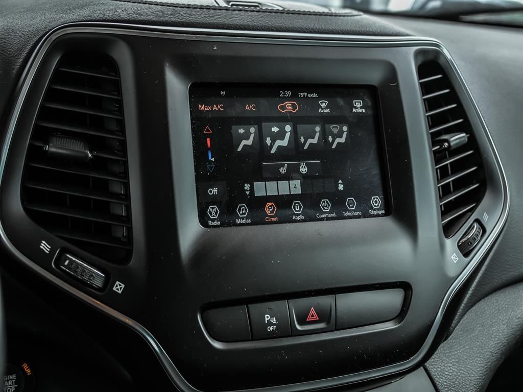2020 Jeep Cherokee Latitude photo 17