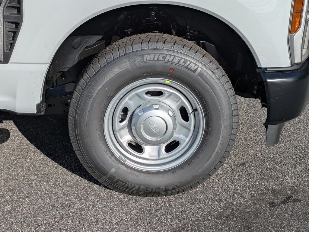 2026 Ford F-250 XL photo 11