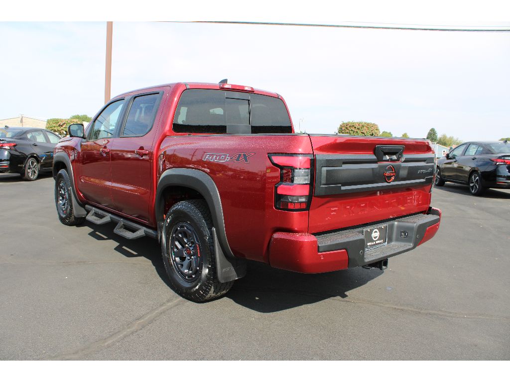 2025 Nissan Frontier PRO-4X photo 5
