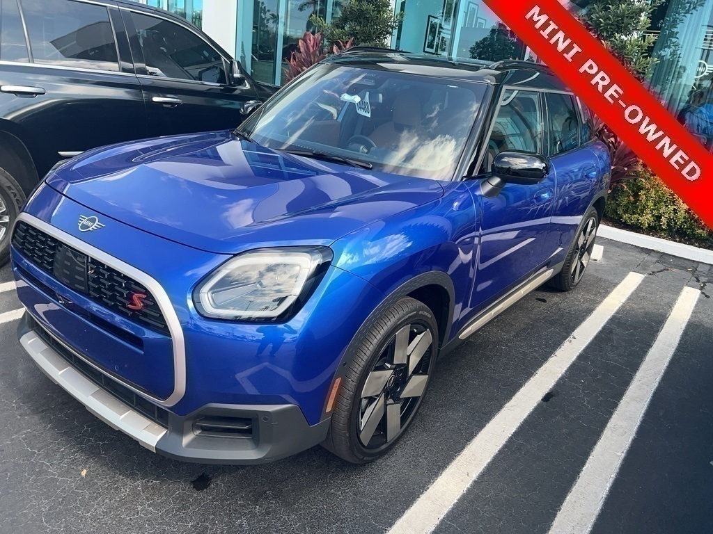 2025 MINI Countryman S's photo