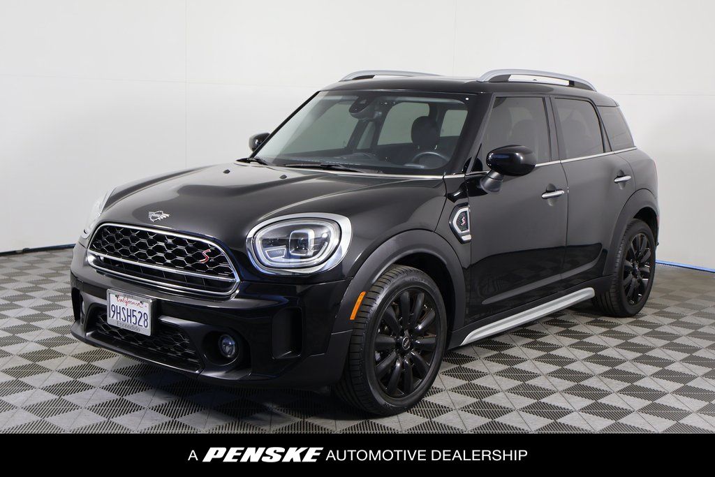 2022 MINI Countryman S's photo