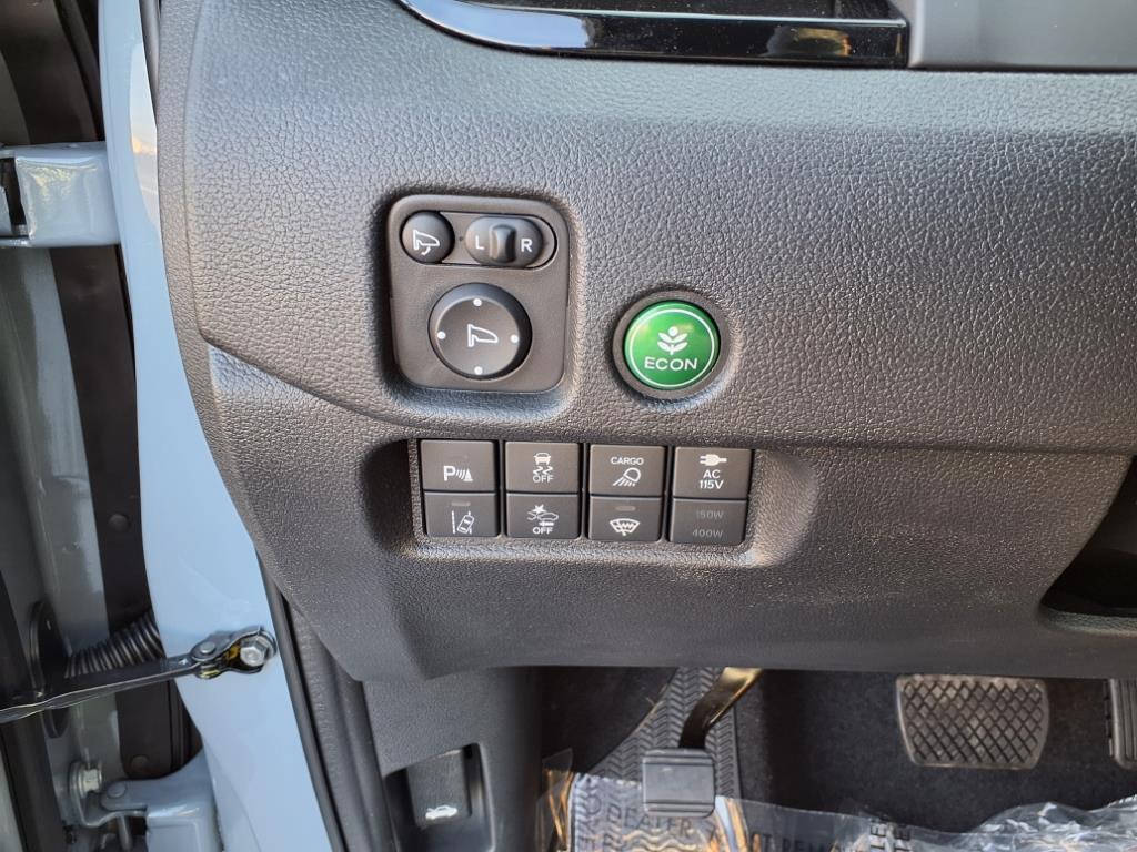 2025 Honda Ridgeline Black Edition photo 11