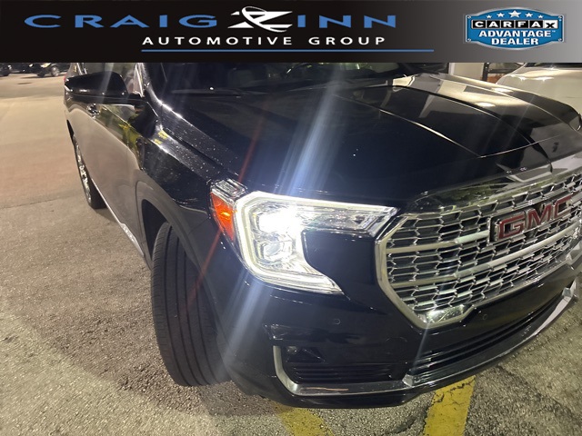 2024 GMC Terrain Denali's photo