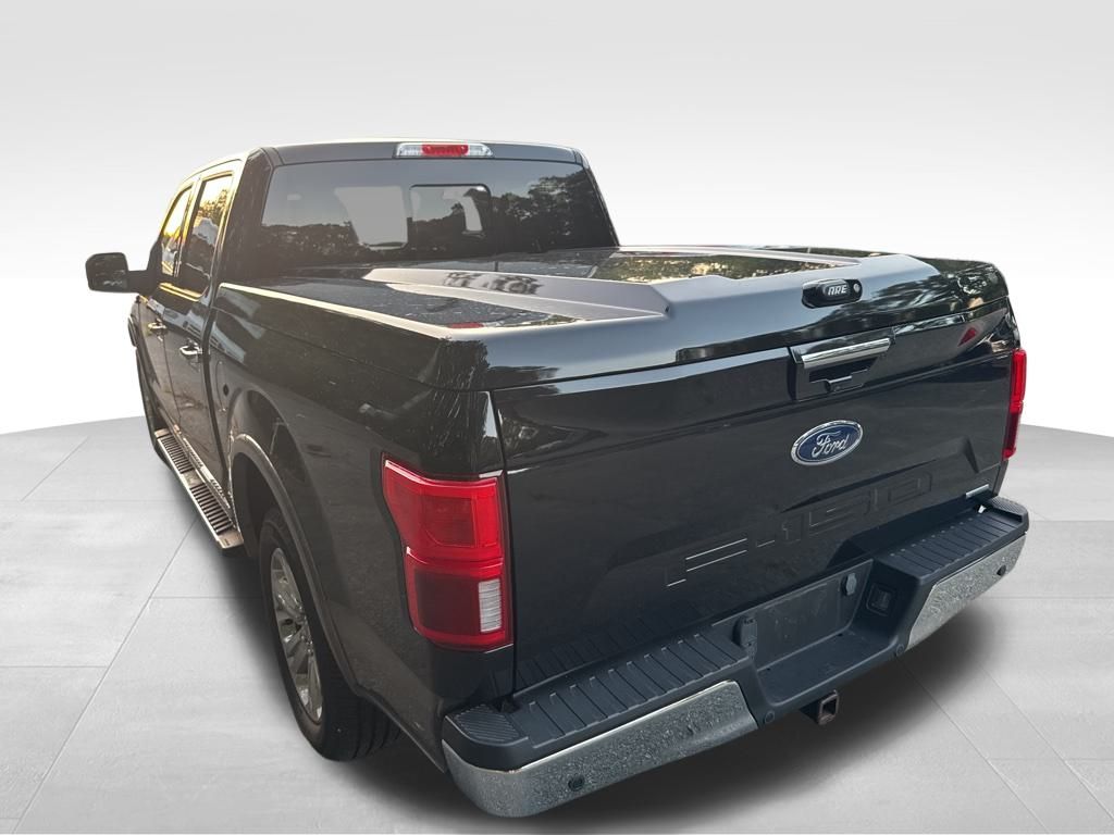 2019 Ford F-150 Lariat photo 3