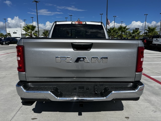 2025 Ram 1500 Tradesman photo 6