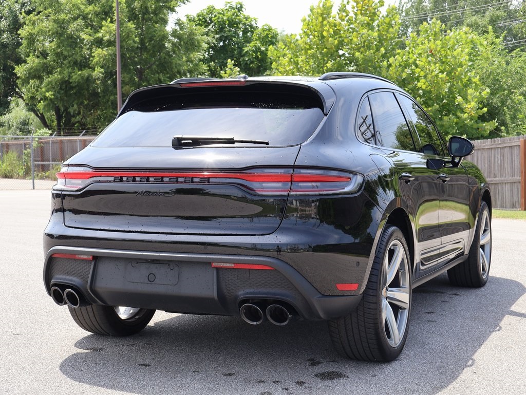 2024 Porsche Macan S photo 4