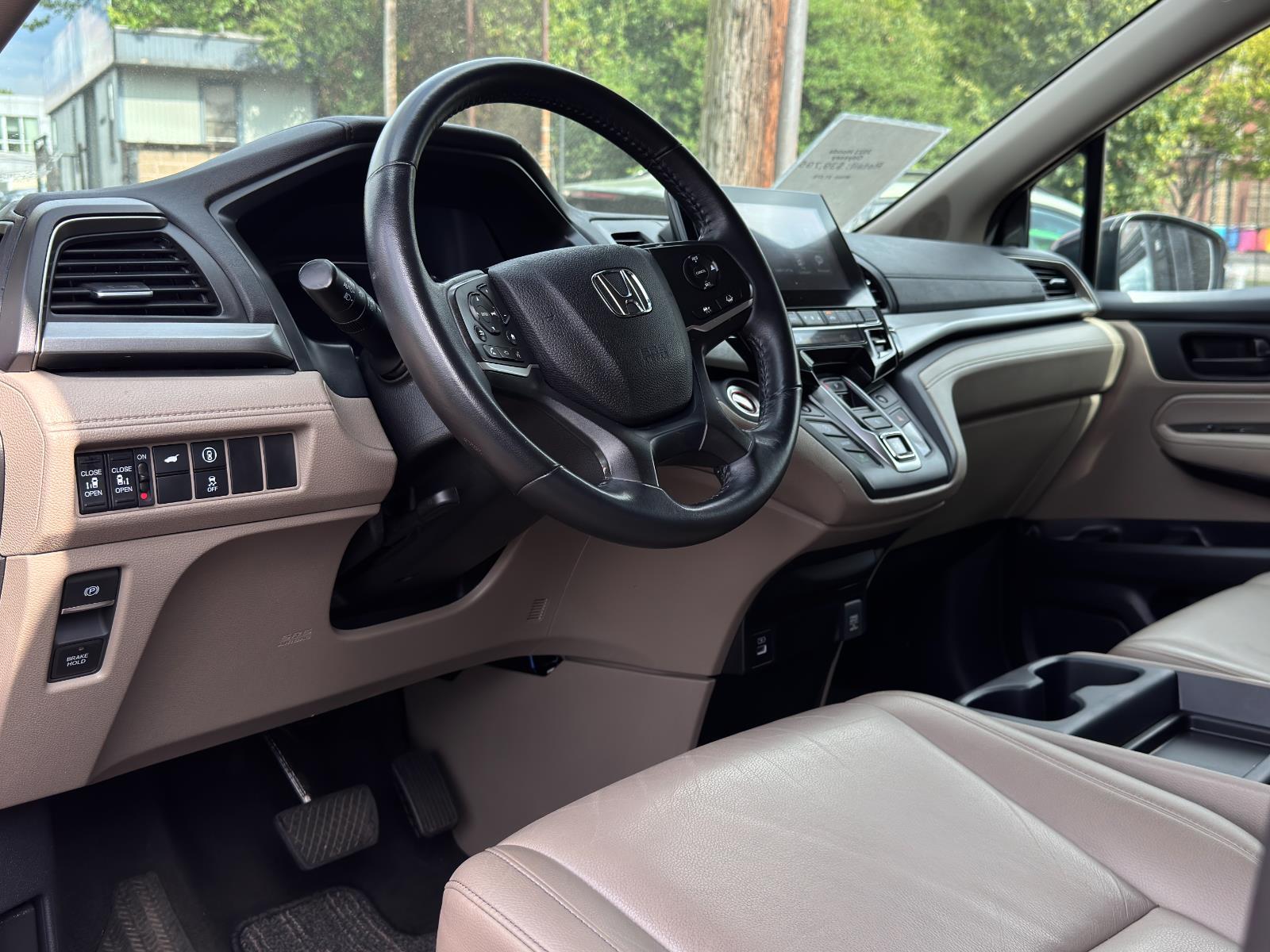 2023 Honda Odyssey EX-L photo 10